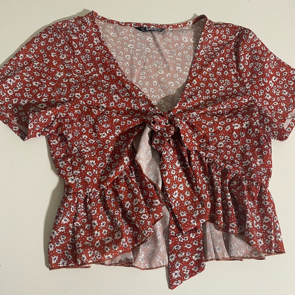 Floral top